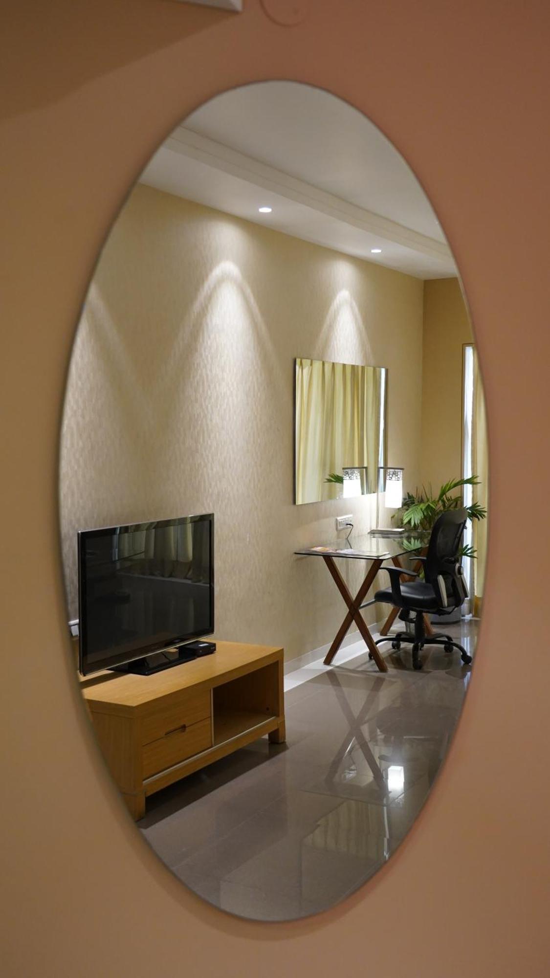 Seasons Rajkot Otel Dış mekan fotoğraf