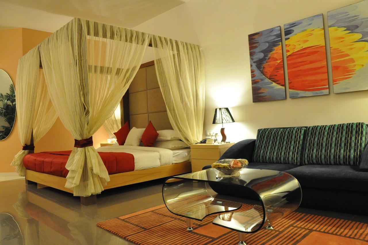 Seasons Rajkot Otel Dış mekan fotoğraf