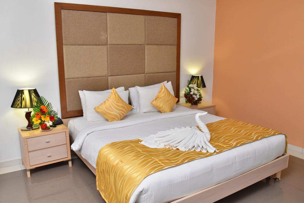 Seasons Rajkot Otel Dış mekan fotoğraf