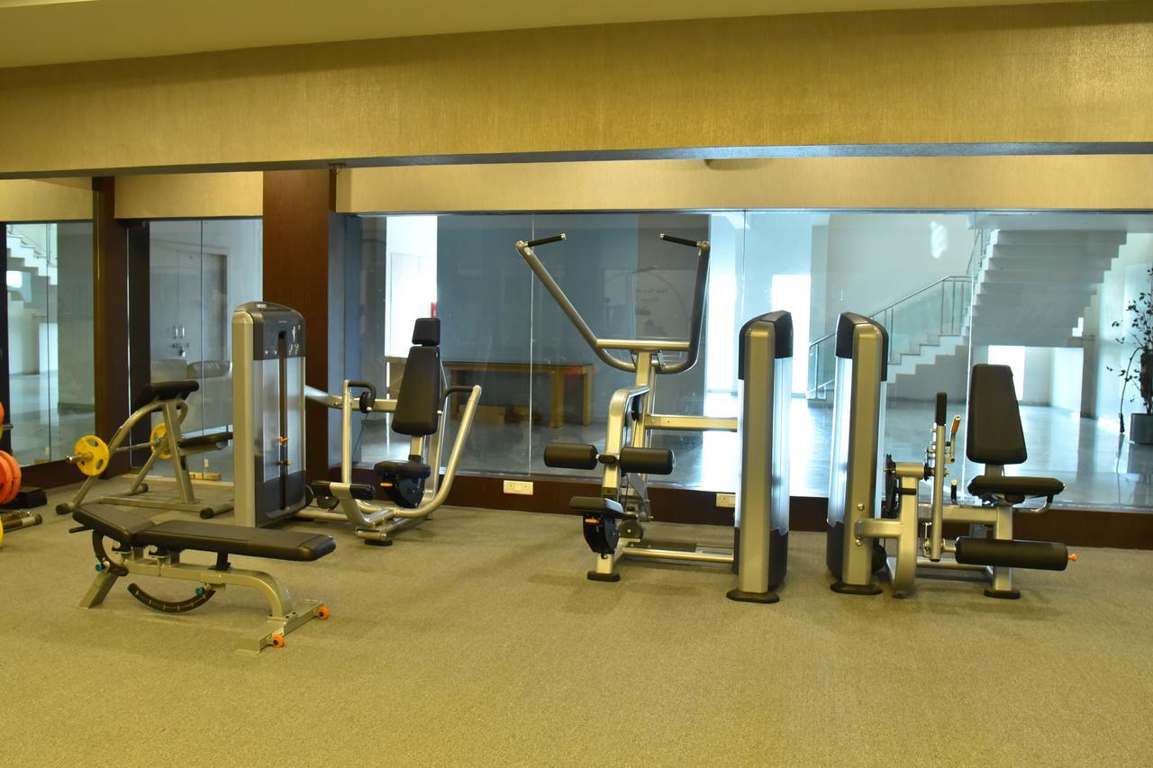 Seasons Rajkot Otel Dış mekan fotoğraf