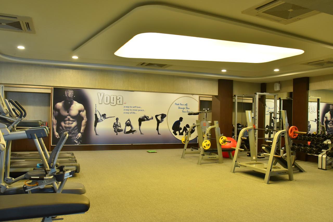 Seasons Rajkot Otel Dış mekan fotoğraf